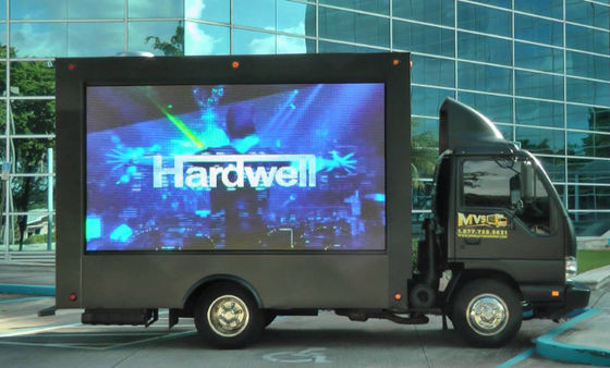 Goede prijs Hoge Helderheid Buiten P4 LED Display Mobiel LED Scherm IP65 3840Hz binnen full color led display Online