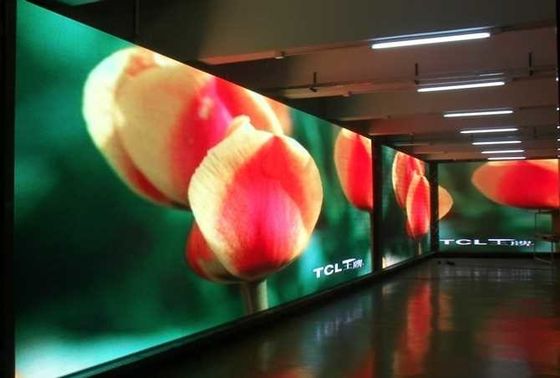 Goede prijs Het volledige Kleuren Binnen Geleide Vertoningsscherm P3 111111dots/m² LEIDENE Videomuurscherm online