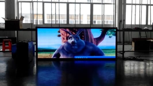 Goede prijs CE Rohs P6 Led Panel Screen Indoor Led Display Billboard voor stadsreclame online