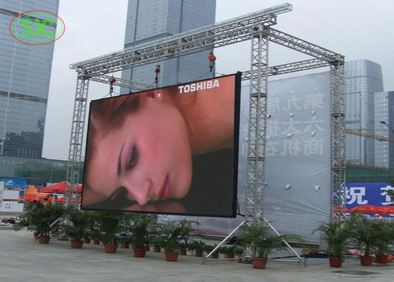 Kwaliteit Commerciële Reclame Full Color Hangend LED Display P5 LED Scherm 960*960MM Fabriek