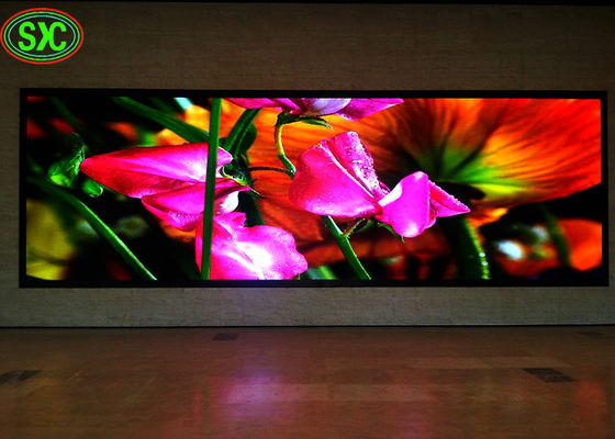 Goede prijs Hoge Resolutie P2.5 SMD LED Display met 3G/4G Draadloze Controle voor Binnenreclame online