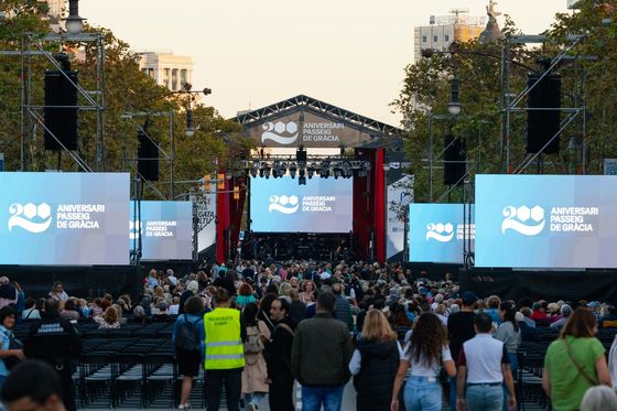 Winkelcentrum LED-bord P6.67 Buitenverhuur / Vaste installatie LED-scherm