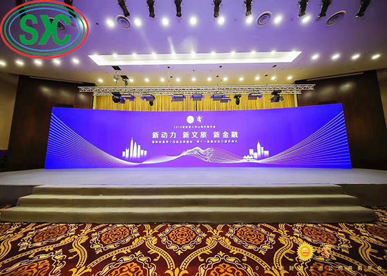 SMD2121 Indoor gebogen scherm Full Color staal 960 x 960 mm Box RGB LED-display