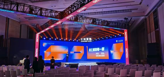 Full Color Fine Pitch Led Display 320X160mm Moudle Grootte 256*128 Module Resolutie