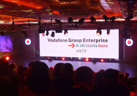 Verbeter uw display met een chip-gemonteerde lichtemitterende diodebord van 960*960 mm, reguliere kastgrootte en een levensduur van 000 uur