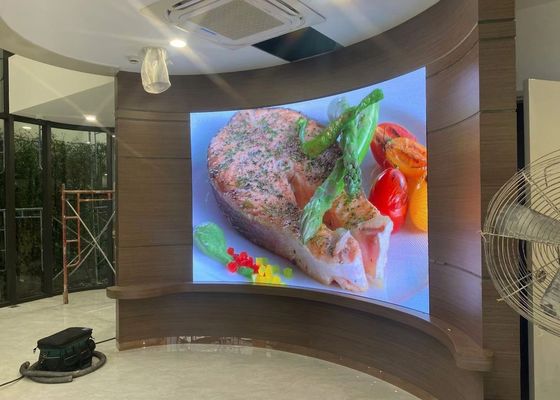 Goede prijs Soft Module Curved Screen Waterproof HD Customizable Rental Screen P4 Indoor Full Color LED Display Billboard online