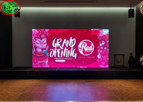 Huur LED-huurbeeldscherm met gemiddeld verbruik van 438 Watt/m2 in magazijnvoorraden