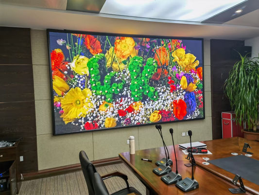 Goede prijs Plaats van herkomst Indoor Full Color LED-scherm met dichtheid 112896 Dot/m2 Videowand online
