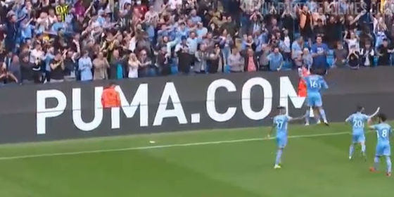 60Hz Frame Rate P10 SMD Stadium LED Display gemaakt van koudgewalst staal voor toeschouwers