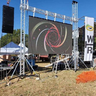 Waterdichte IP65 Reclame LED Schermen Elke Aanpasbare Schermgrootte 2mm Smd2727/2525/1921 Vorm Grootte