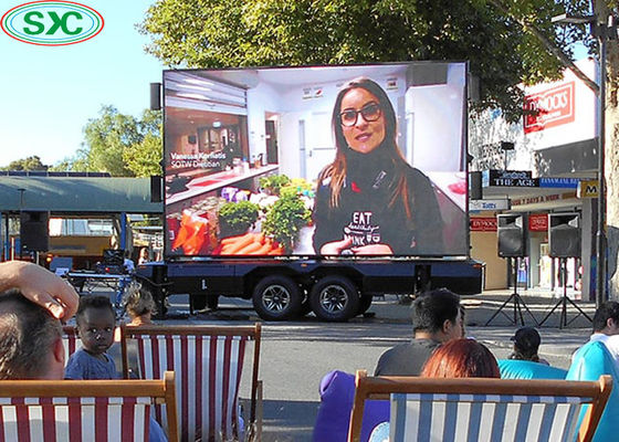 Goede prijs Het mobiele Aanhangwagen Geleide Vertoningsscherm P10 Rgb 3 In1 voor Openlucht Rolling Reclame online