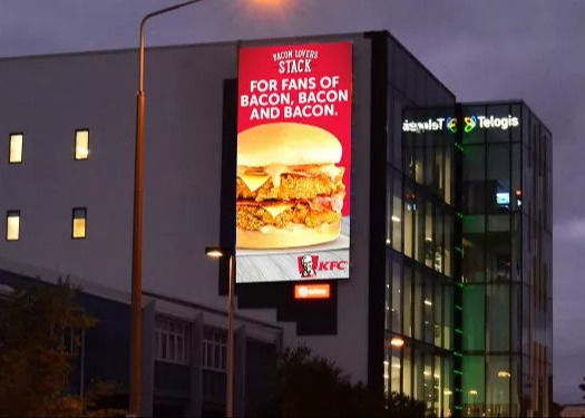 Innovatieve Hoge Rgb Geleide het Aanplakbord van de Definitiep4 Geleide Module Reclame