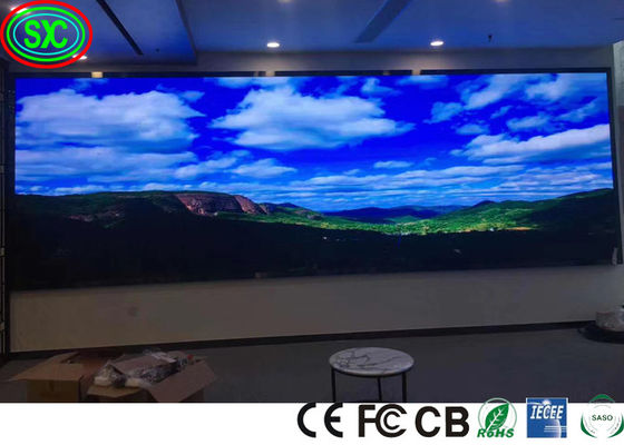 FCC 400W/m2 Vaste indoor LED Display Pitch 2,5 mm indoor full color led display