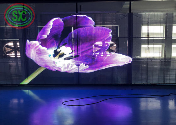 Goede prijs Transparant LED-scherm met 1 bij 4 scan-aandrijfmethode en SMD2525 LED-standaard voor heldere weergaveprestaties Online