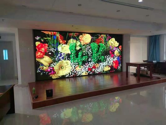 Goede prijs Binnen de Vaste Stadium LEIDENE Schermen P3 576x576mm kabinet 111111 Punten/Sqm-Pixeldichtheid, 1200 helderheid, 1920hz-vernieuwingsfrequentie online
