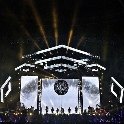 Van de uiterst dunne P4.81-Stadium LEIDENE Comité de Schermenmuur 2mm het kabinet van SMD 2121 1R1G1B 500x500mm, 1920hz-vernieuwingsfrequentie, brightne 5500