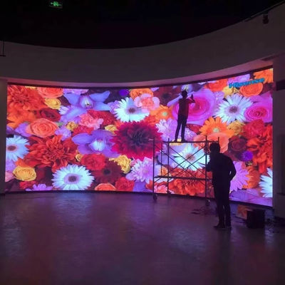 Goede prijs 64*32 Module Resolution Stable Led Media Wall met handige onderhoudsoptie voor backside service online